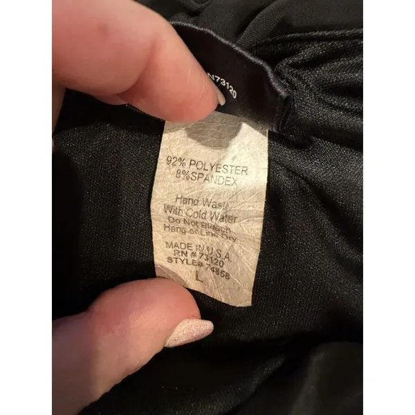 Fredericks of Hollywood Convertible black V-neck top with gathered ruching Large - Image 7