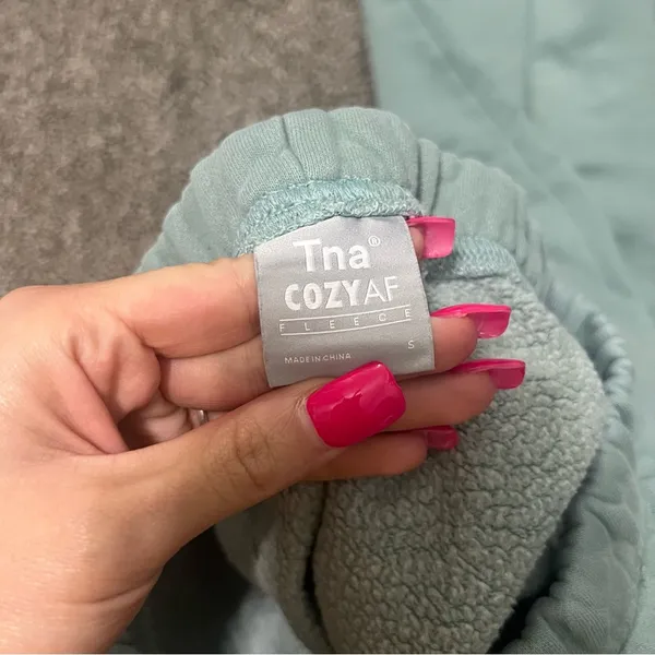 Aritzia TNA Cozy AF Jogger Sweatpants - Image 2