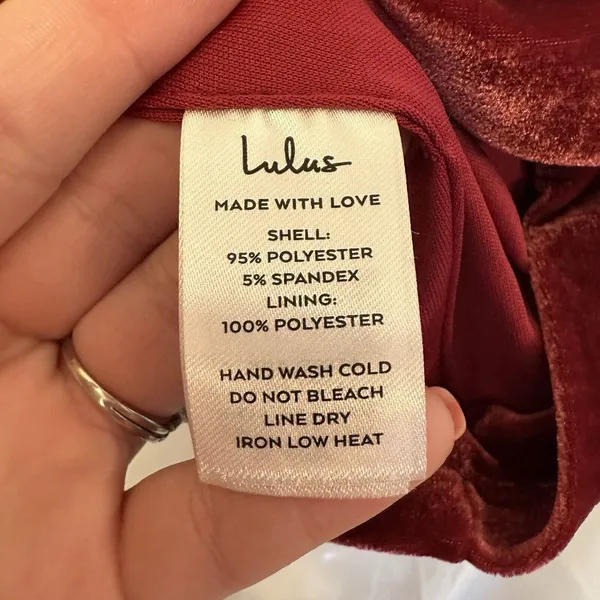 Lulus‎ Size Small Happy Ours Berry Red Velvet Ruched Bodycon Mini Dress NWT - Image 5