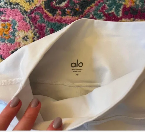 Alo Leggings - Image 3