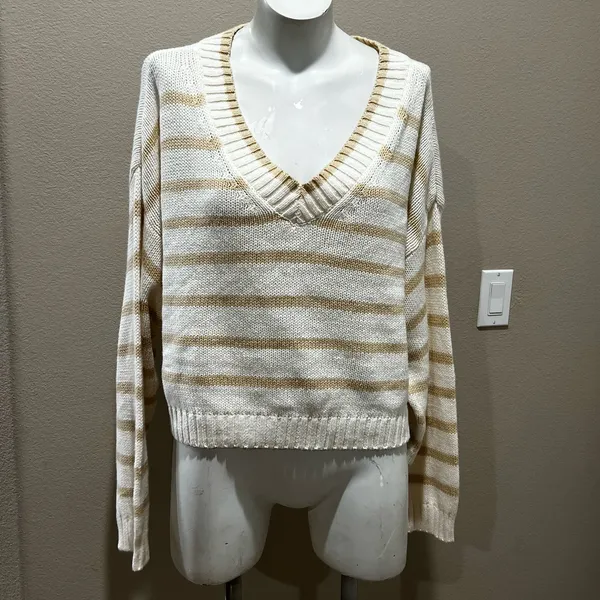 American Eagle beige striped pullover sweater - Image 6