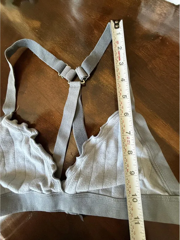 Urban Outfitters Lught Gray Ribbed Adjustable Bralette Size M - Image 6