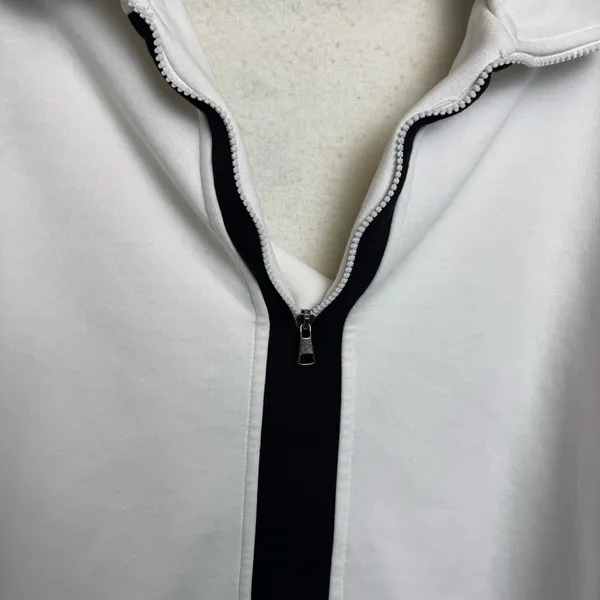 Teela half zip black and white active top size medium athleisure fleece lined - Image 6