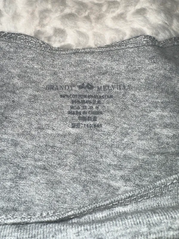 Gray Top - Image 3