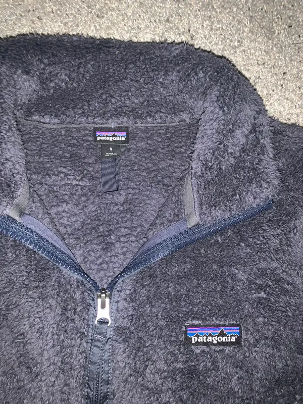 Patagonia Fleece 1/4 Zip - Image 4