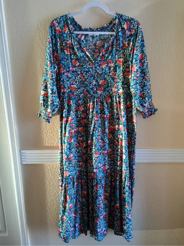 Natural Life Floral Rebecca Tiered Midi Dress Blue Floral Size M - Image 2