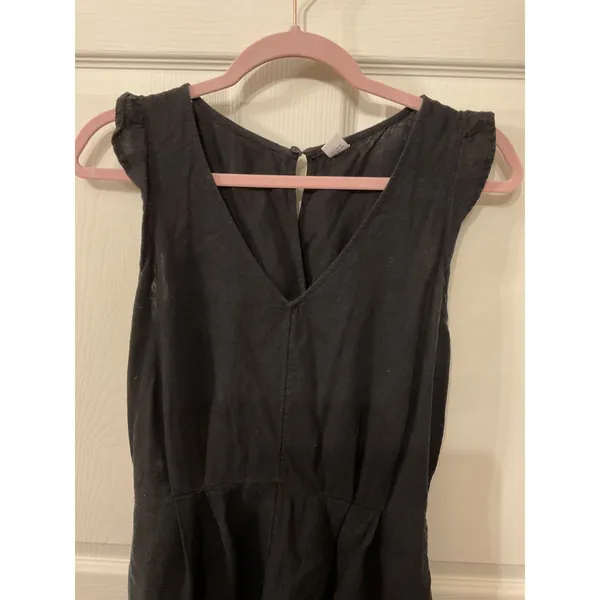 Old Navy Black Linen Blend Romper S Ruffle Cap Sleeve V Neck Elastic Waist - Image 3