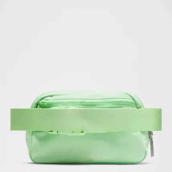 LULULEMON - SOLD OUT Citra Lime Everywhere Belt Bag 1L Knit Mesh - $38 - Image 3