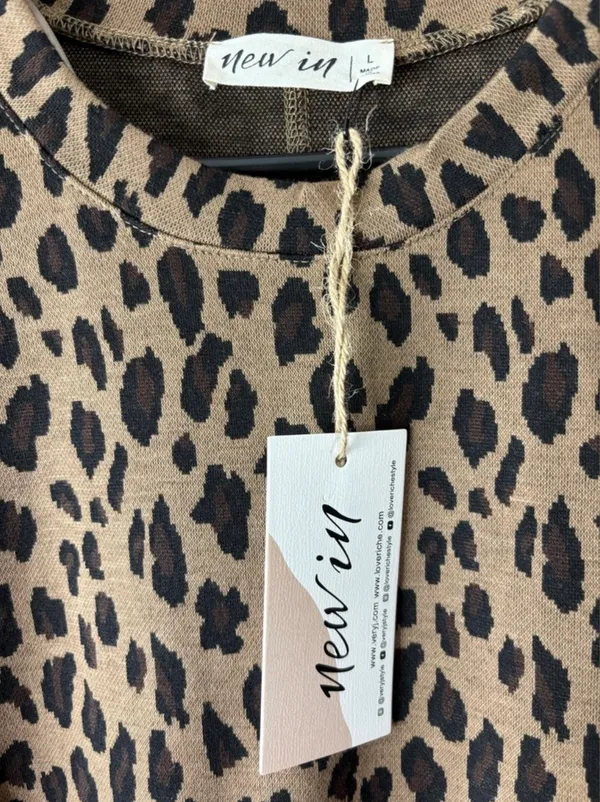 Leopard Print Short Sleeve Mini Dress ✨ - Image 4