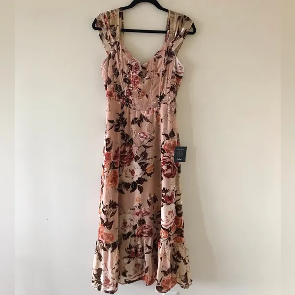 Composed Beauty Blush Pink Burnout Velvet Floral Midi Dress, NWT - Image 5