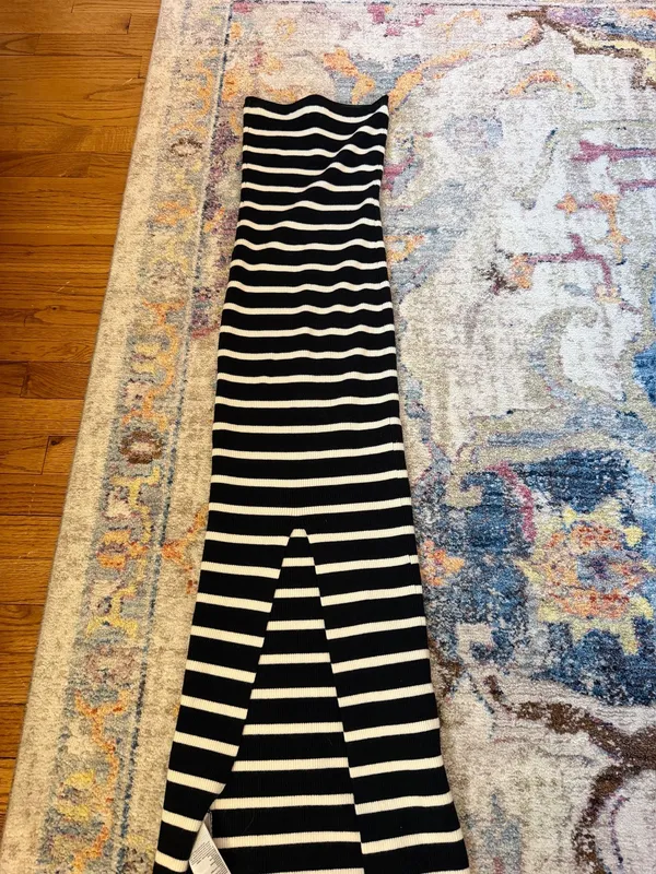Edikted Maxi Dress - Image 2