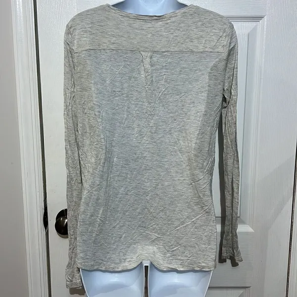 ‎Max studio Long sleeve shirt size M - Image 3