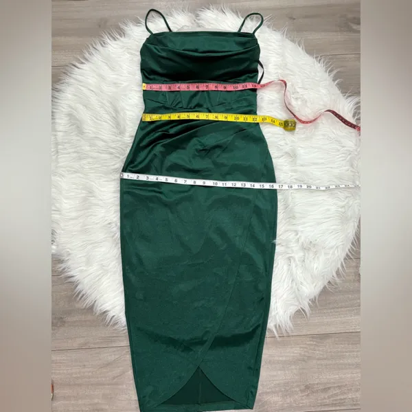 🆕 Windsor Women’s Green Spaghetti Dress Size S - Image 8