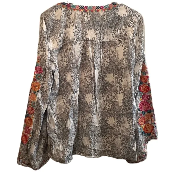 Savannah Jane Embroidered Boho Leopard Long Sleeve Blouse Size Large‎ - Image 4