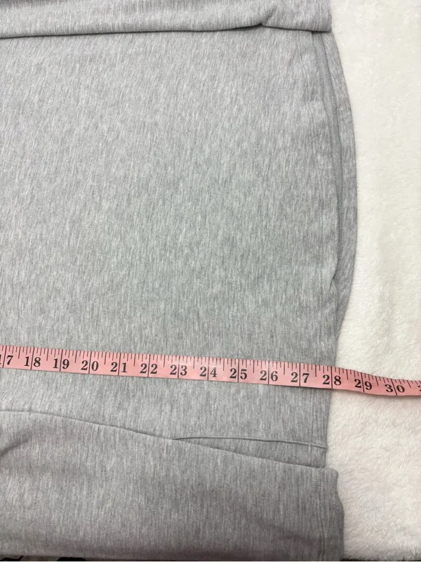 lululemon athletica Heather Gray Crewneck‎ Pullover - Image 9