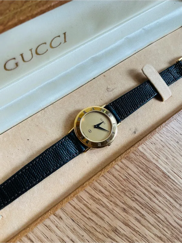 Ladies authentic GUCCI dress watch 🌹 - Image 12