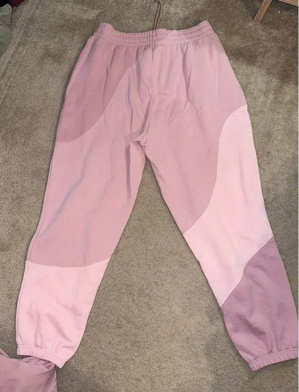 Alo Make Pink Waves Yoga SET - Image 5