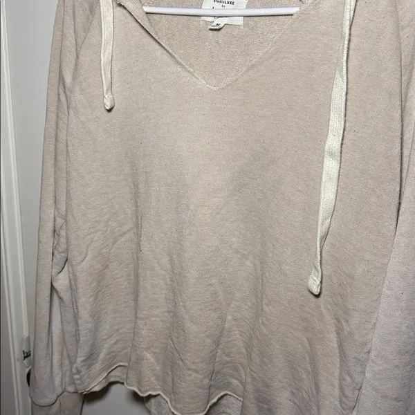 Kensie Studio LUXE Cropped Hoodie - Image 3