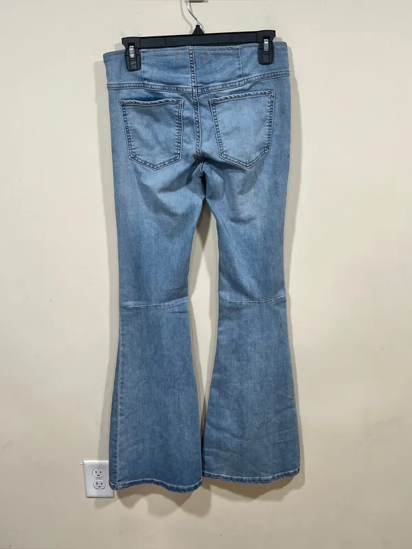 We The Free free peoplePenny Pull-On Flare Jeans size 26 blue denim light wash - Image 7