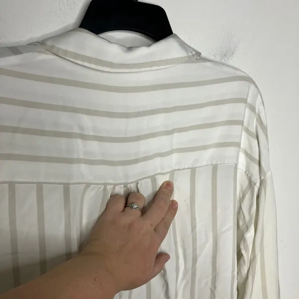 Maeve by‎ Anthropologie white & tan striped shirt button front womens size small - Image 9