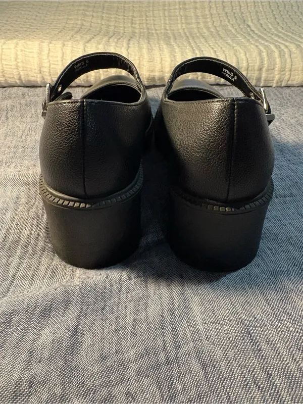 Dolce Vita Black Chunky Mary Jane Platform Heels Size 6 - Image 5
