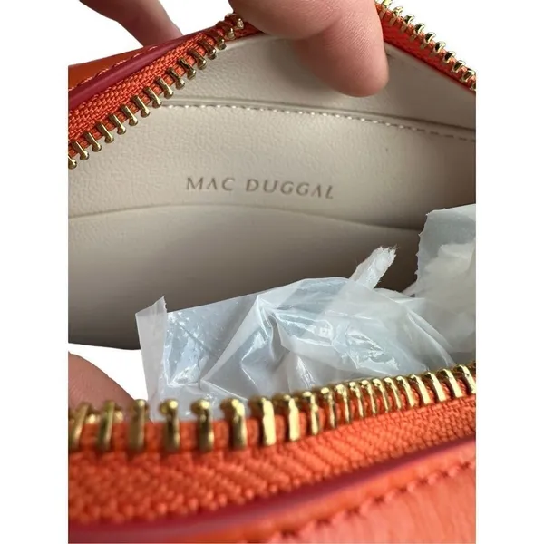 Mac Duggal Ombre Small Leather Crossbody Camera Bag‎ With Adjustable Strap - Image 7