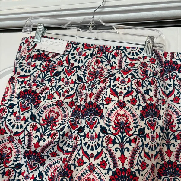 Loft Outlet Red White And Blue Original Crop‎ Pants Size 12 - Image 8