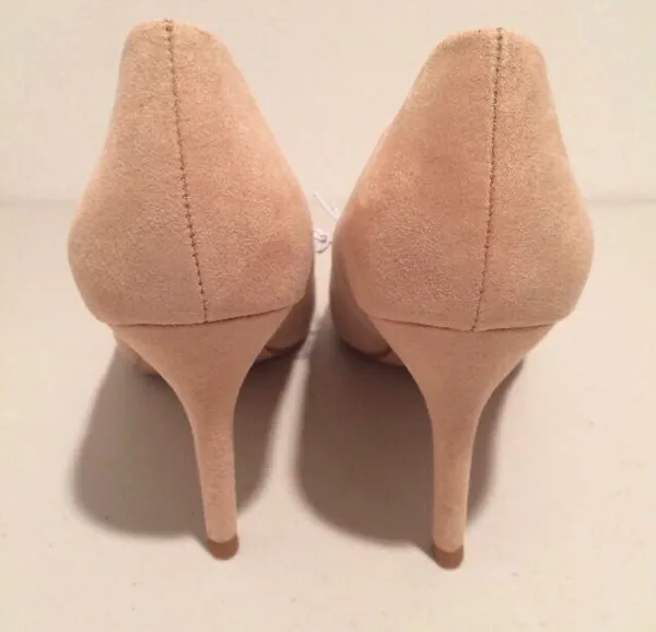 Beige Heels, Size 7 1/2 Tan - Image 3