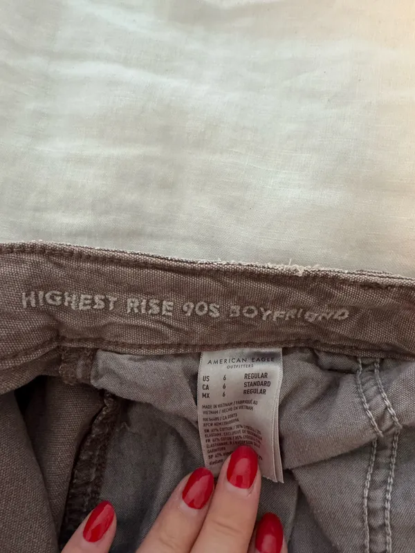 American Eagle Outfitters Highest Rise 90s Boyfriend Pants - Image 6