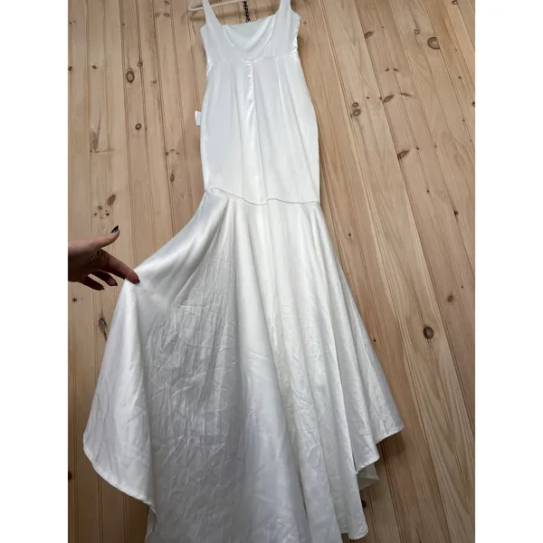 NWOT Lulus Luxe Loveliness White Satin Backless Mermaid Maxi Dress Bridal Gown S - Image 7