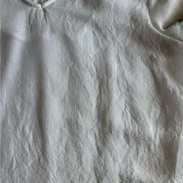 Boho Embroidered V-Neck Blouse White Lace Yoke Floral Bell Sleeve L - Image 4