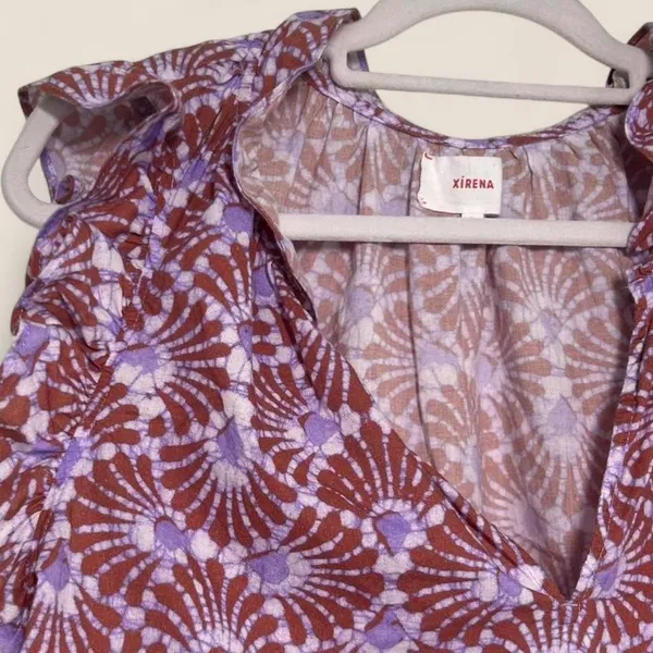 Xirena Bex Boho Romantic Feminine Ruffle Moonshell Print Top | Size L - Image 4
