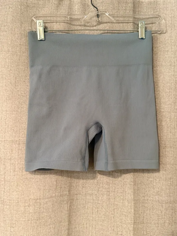 Avictia | Teal Set (Shorts & Top) Ribbed Collection | L - Image 5