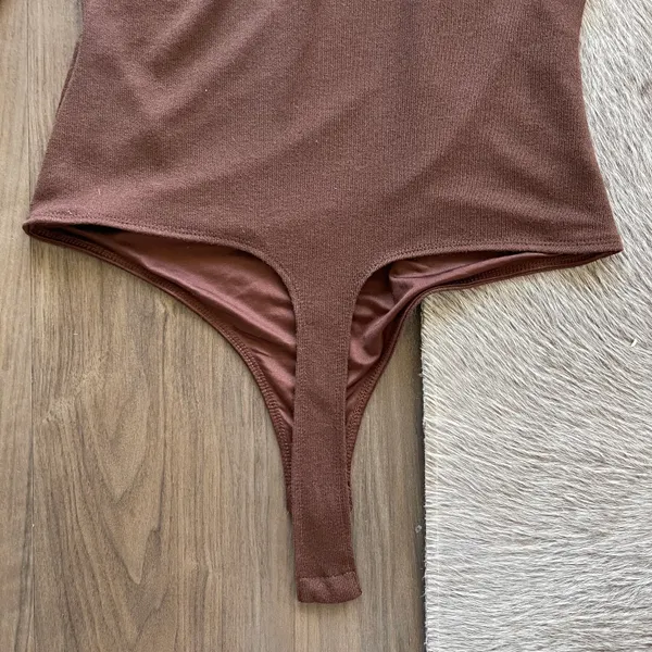 Lovers + Friends brown long sleeve bodysuit from revolve - Image 9