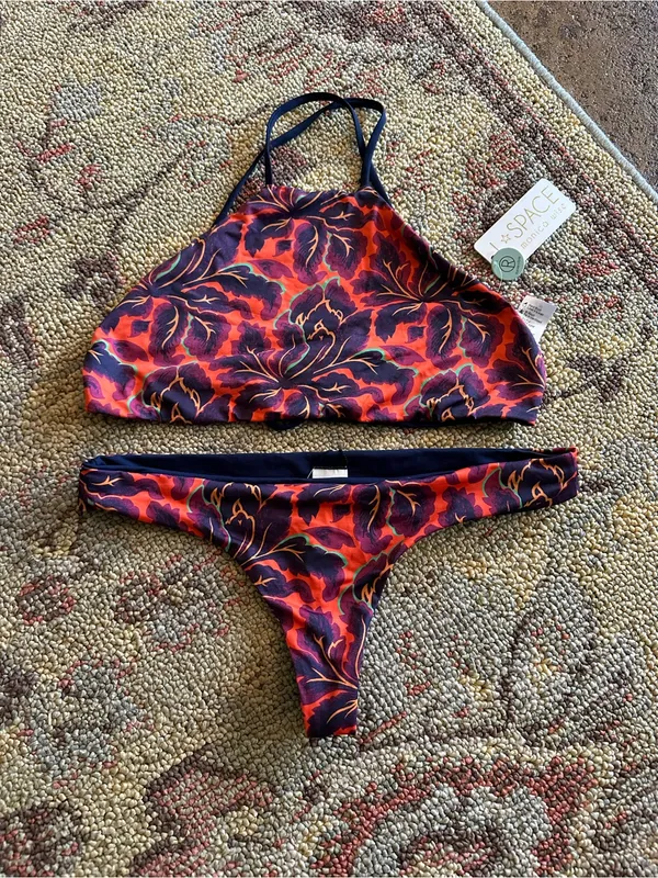 NWT L*Space Fleur Liberty Fabrics Luna Itsy Cut bikini set small - Image 2