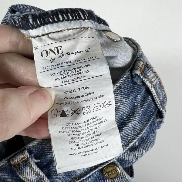 One By One Teaspoon Trashed Free Birds Distressed Low Rise Medium Wash Jeans 24‎ - Image 10