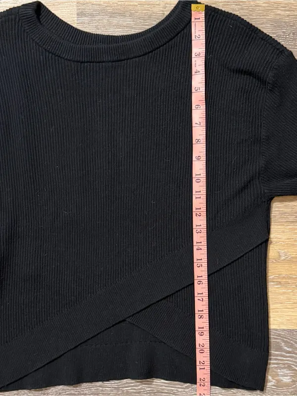 Lululemon Reversible Crossover Ribbed Wrap Sweater Black Large - Image 5