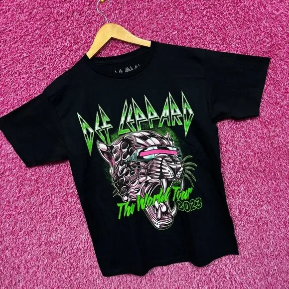 The Def Leppard The World Tour 2023 Cyber Beast Heavy Metal Tee Small - Image 3