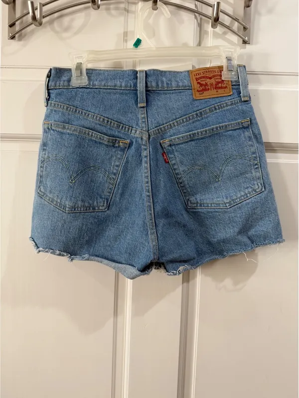 Levi's 501 Light Blue Denim High Waist Cutoff Shorts - Image 6