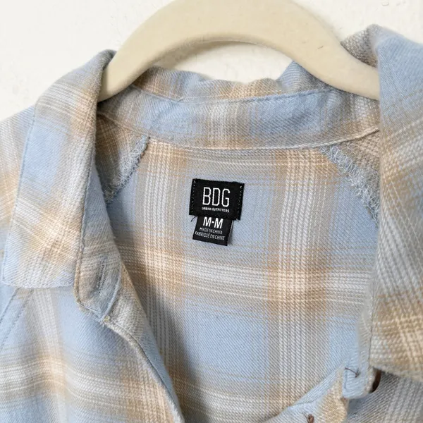 [Urban Outfitters] BDG Brendan Oversized Blue Flannel Plaid Shirt Size Medium M - Image 11