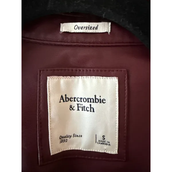 Abercrombie & Fitch Oversized Vegan Leather Shirt Jacket Burgundy Small - Image 5