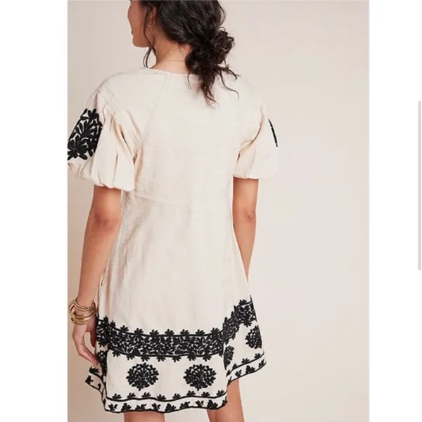 ANTHROPOLOGIE Orla Embroidered Mini Dress size 2‎ - Image 2