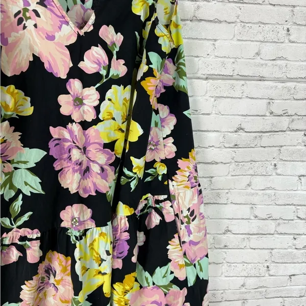Who What Where Sleeveless Black Pastel Spring Floral Tiered Maxi Dress - Image 4