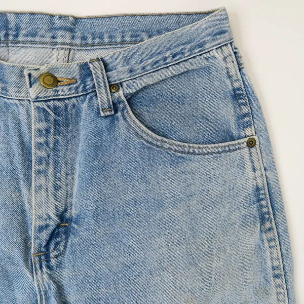 Vintage 90s Wrangler Light Blue Stonewashed Jeans - Image 4