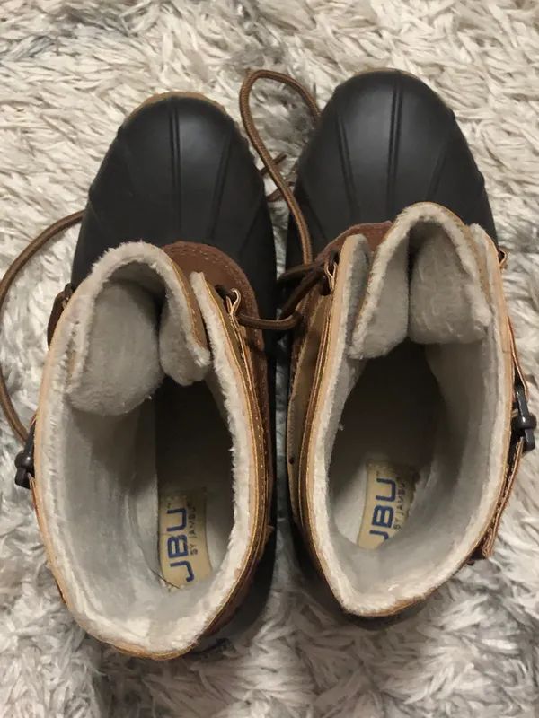 Bean Boots Brown Size 7 - Image 4