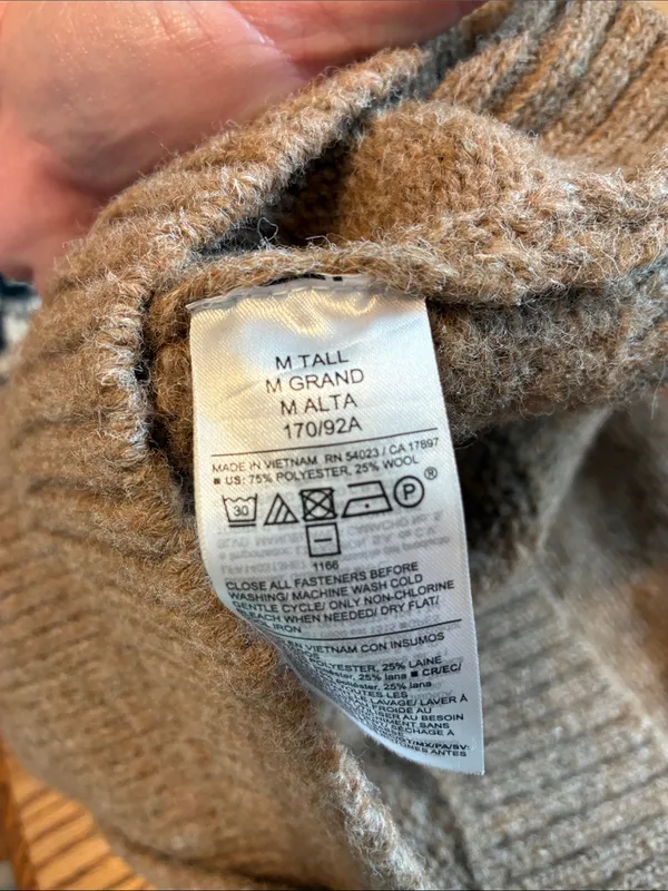 Old Navy sweater cardigan - Image 5