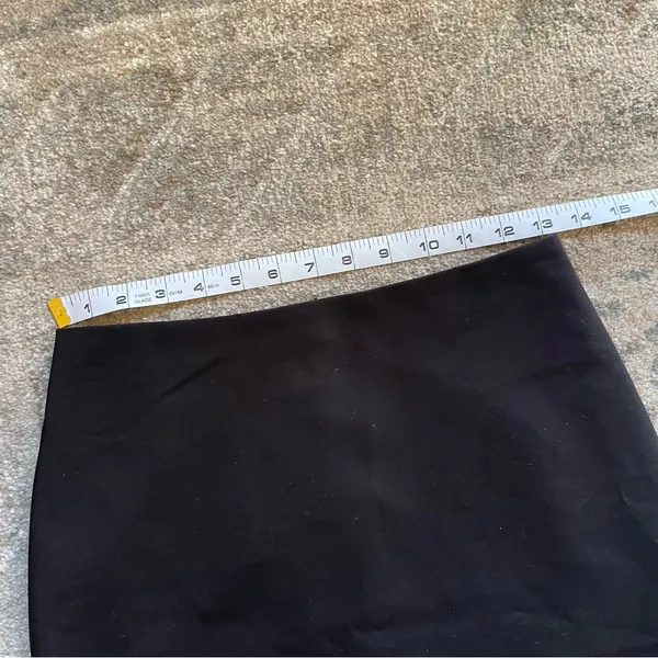 Express Simple Black Mini Skirt Size 0 - Image 6