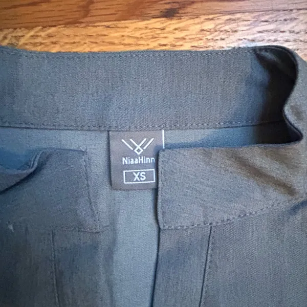 Women's scrub Top Gray Size XS - Image 2