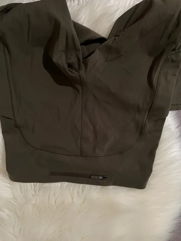 Lululemon Speed Up Tight (Luxtreme, 28" Inseam), Dark Olive great condition - Image 13