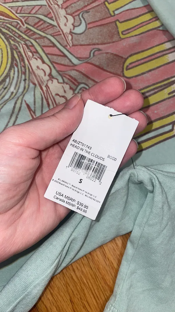 NWT billabong blue oversized graphic tee - Image 4